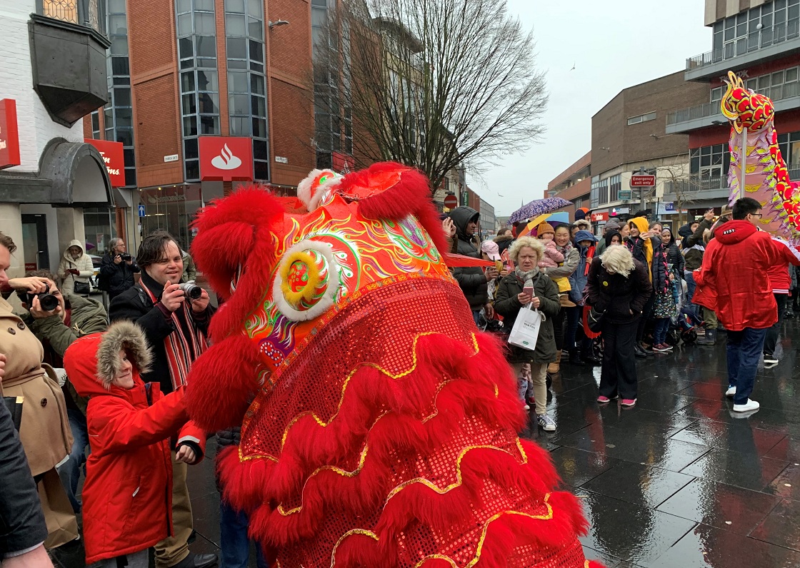 Pic 1 - The joyful traditional Chinese festive atmosphere.jpg